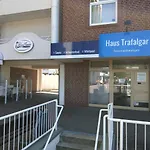 Trafalgar 133 Апартаменты