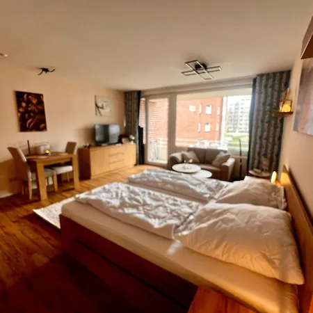 Trafalgar 133 * Cuxhaven